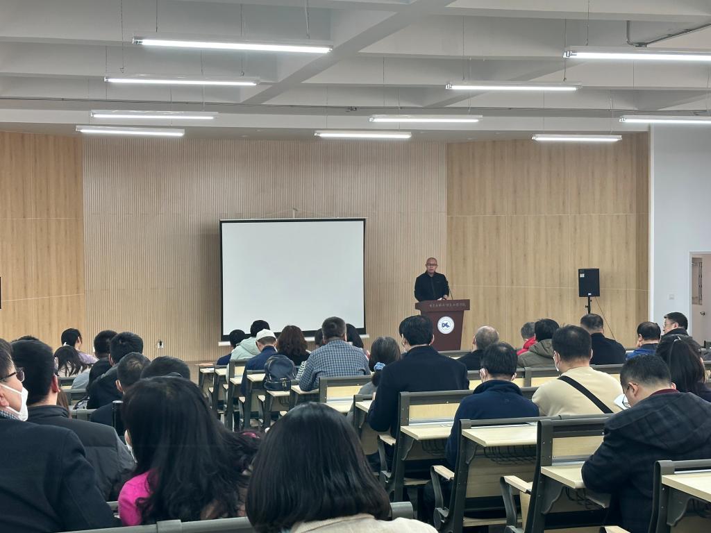 电信台湾av召开第八届教代会第三次会议